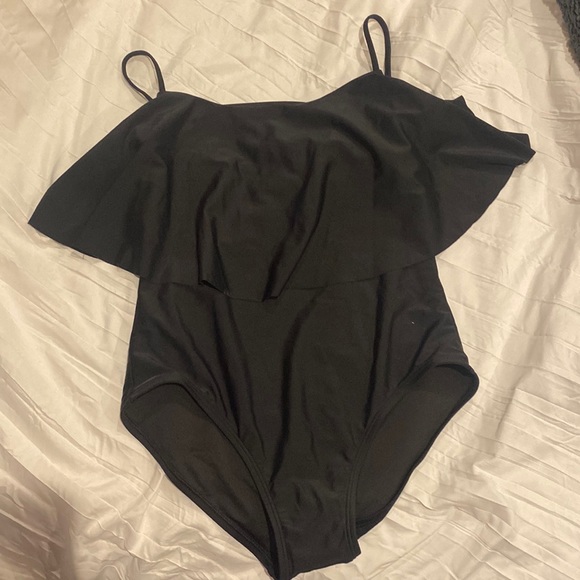 Tommy Hilfiger swimsuit - Picture 1 of 3